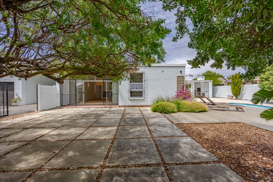 4 Bedroom Property for Sale in Milnerton Central Western Cape